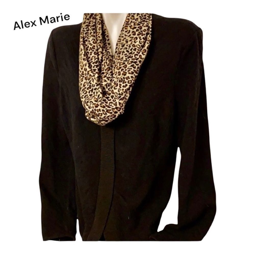 Alex Marie  with infinity animal print